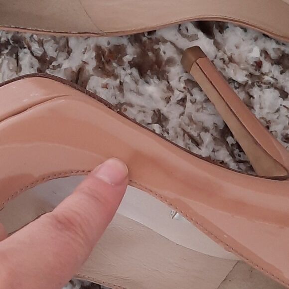 L.K.Bennett Sledge Nude Patent Leather Pumps size 35 - Picture 8 of 11
